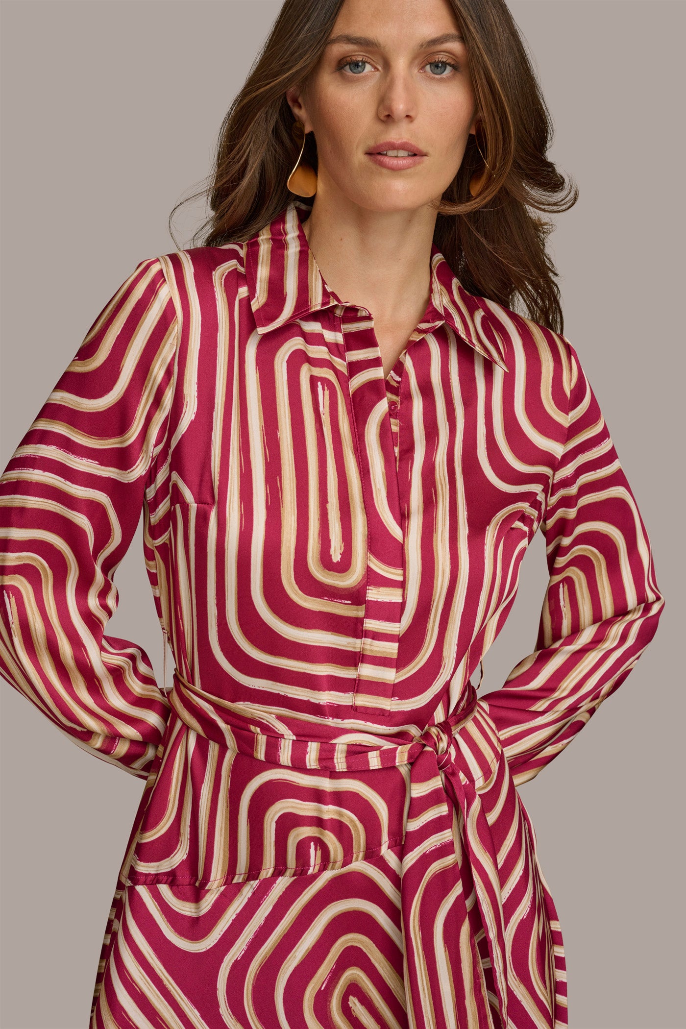 (image for) STURDY ABSTRACT SHIRT DRESS